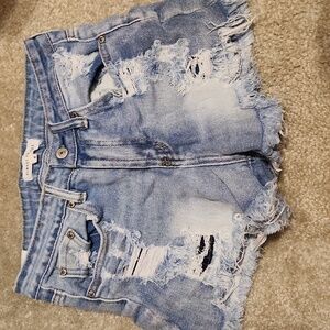 Almost Famous Shorts Womens Size 0 Light Wash Denim Distressed Holes Cut Off